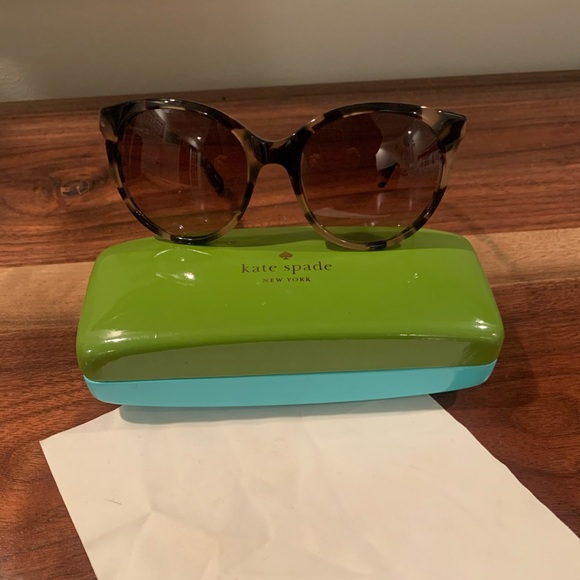 Kate Spade sunglasses main image 4
